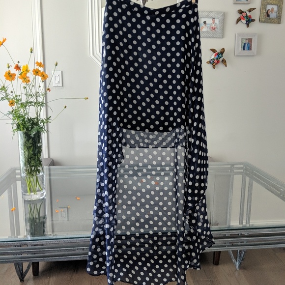 SKIRT Navy with all over white poka dots Hi/Low - Picture 3 of 8